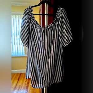 Swimsuits for All off the shoulder lightweight top. Black and white stripe.